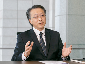 「親族外承継」という選択｜パワーズ株式会社